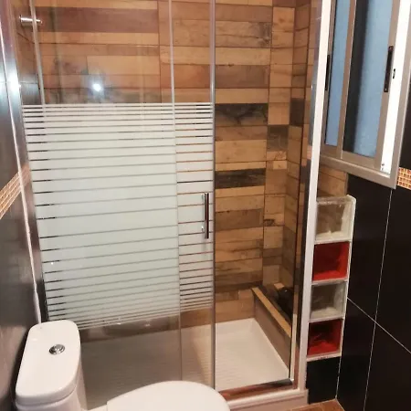 On The And Ocean Sounds דירה